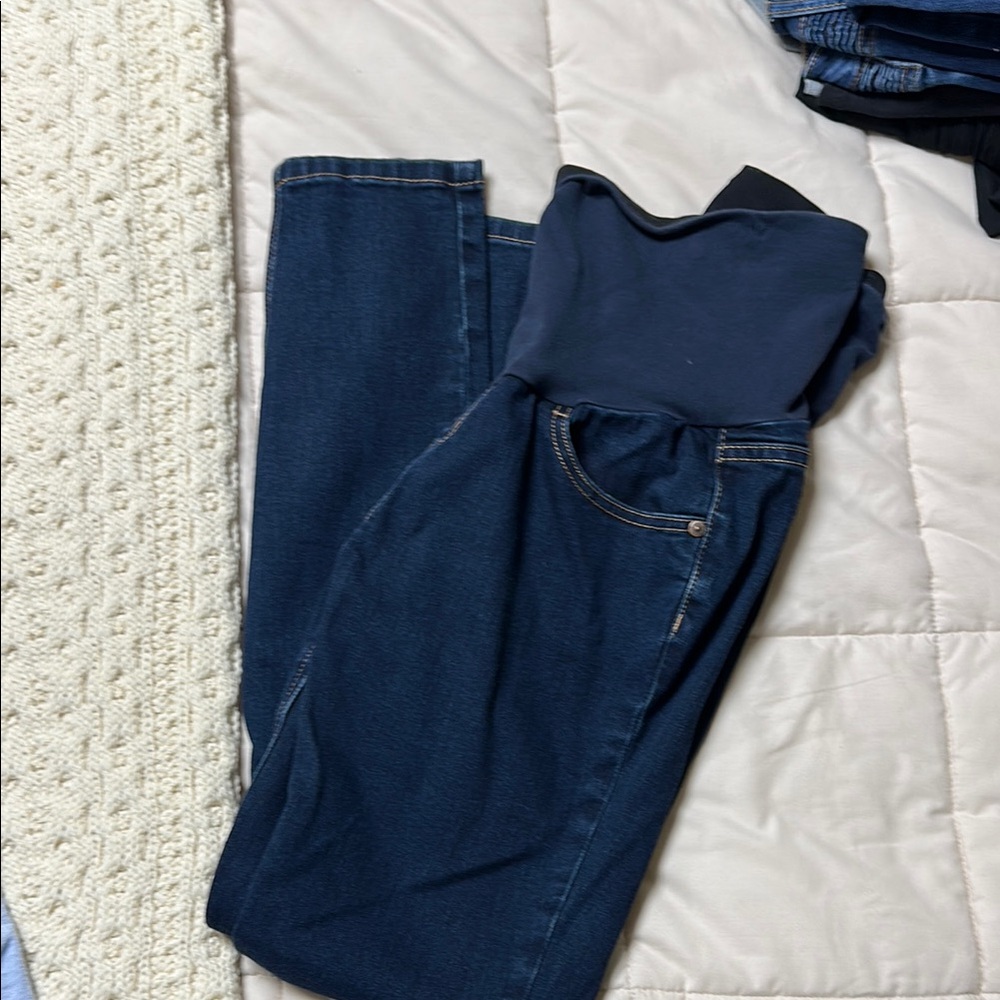 Motherhood Bounceback Dark Blue postpartum Jeans